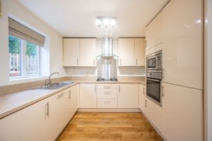 Kitchen- click for photo gallery